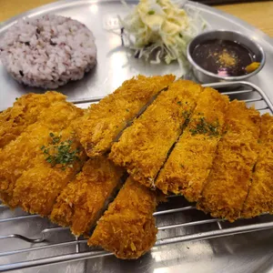 더킹돈 사진