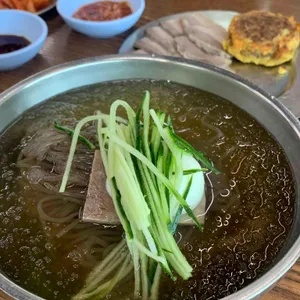 옥천냉면 사진