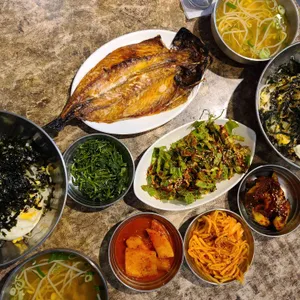 고산골 안동콩나물시레기국밥 사진