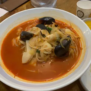 태양 리뷰 사진