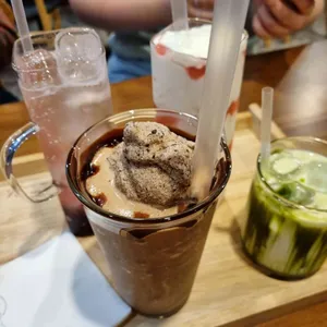 타프로스터스 사진