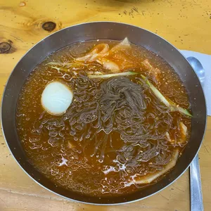이오냉면 사진