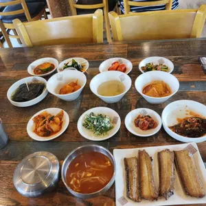 둥근상시골집 사진