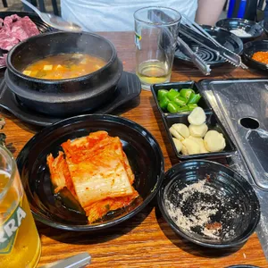 벌말로고깃집 사진