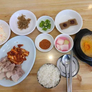 본가할머니보쌈 사진