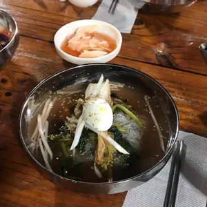 함흥냉면 사진