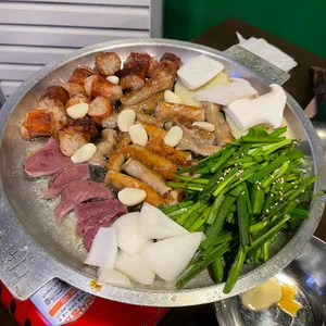 옛날부추곱창 사진
