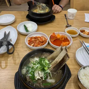 소씨네 한가족 사진