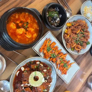 출렁다리웰빙건강쌈밥 사진