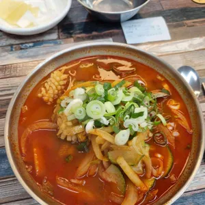 예지현 사진