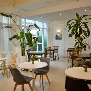 돌빙커피 리뷰 사진