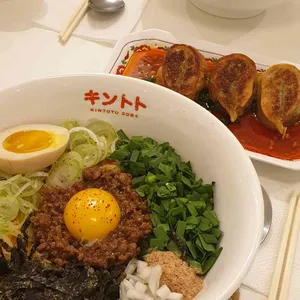 킨토토 사진