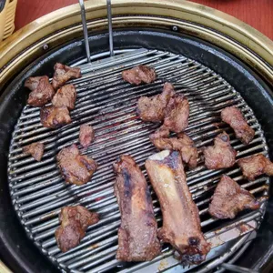 먹쇠본갈비 사진