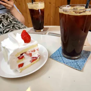 퐁포네트 사진