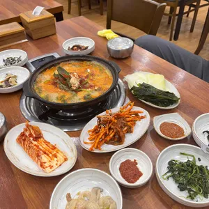 거제멸치쌈밥 사진