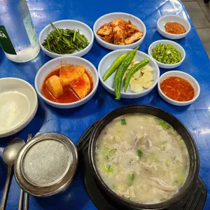 아우네장터순대국 사진