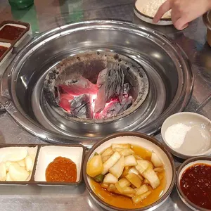 신고집 춘천숯불닭갈비 사진