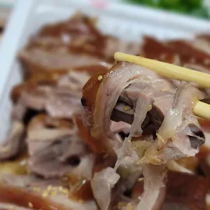 덕천족발 사진