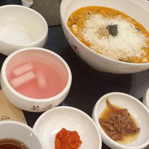 본죽 사진