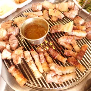 돈고팡 사진
