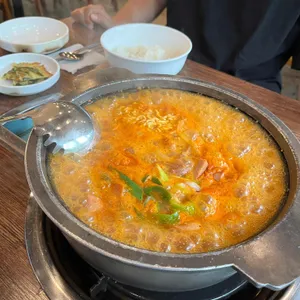 석기정돌솥부대찌개 사진