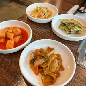 석기정돌솥부대찌개 사진