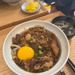 동경에서먹었던규동 사진