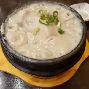 경복궁 들깨삼계탕 사진