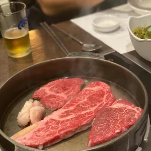 더미 사진