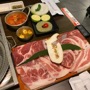 돼지새마을본부 리뷰 사진