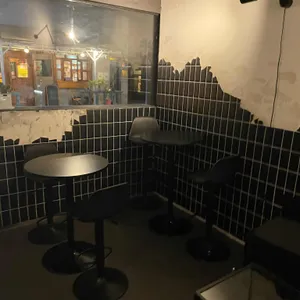 아크로마커피바 리뷰 사진