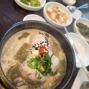 보인삼계탕 사진