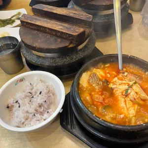 돌깨마을 맷돌순두부 사진
