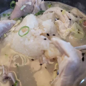 보인삼계탕 사진