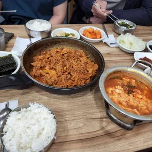 천안식당 사진