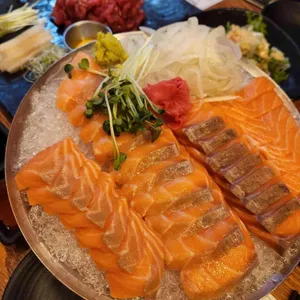 육회한연어 사진