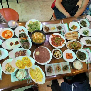 주왕청솔식당 사진