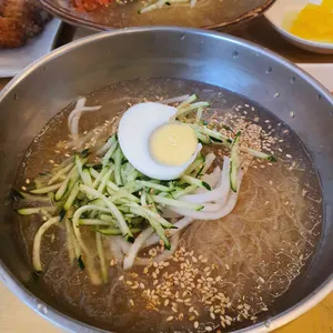 국수나무 사진