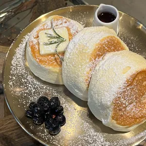 젠젠 사진