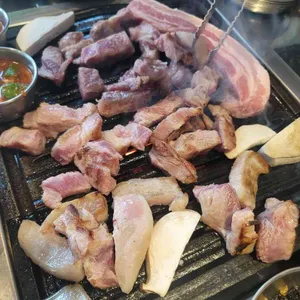 육림촌 연탄구이 사진