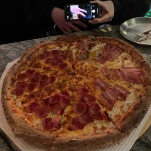 엘루이 피자 & 펍 리뷰 사진