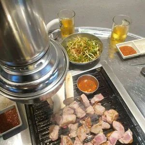 육림촌 연탄구이 사진