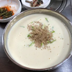 삼대째손두부 사진
