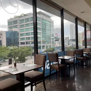 테이블 32 리뷰 사진
