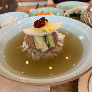 오월의 꽃수저 사진