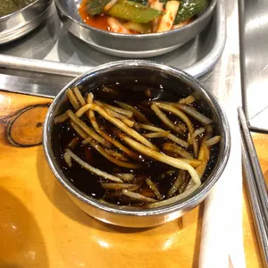 진성장어 사진
