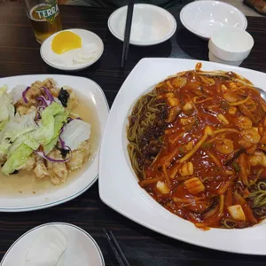 안래홍 리뷰 사진