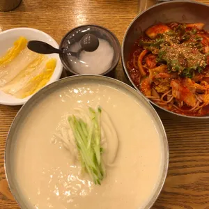 망향비빔국수 사진