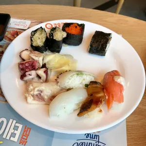 쿠우쿠우 사진