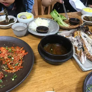 흔들바위 사진